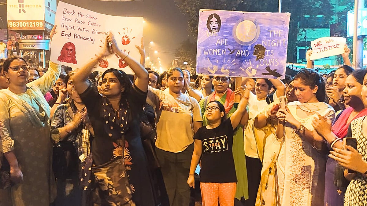 Kolkata midnight march - Sandipan Chatterjee/Outlook